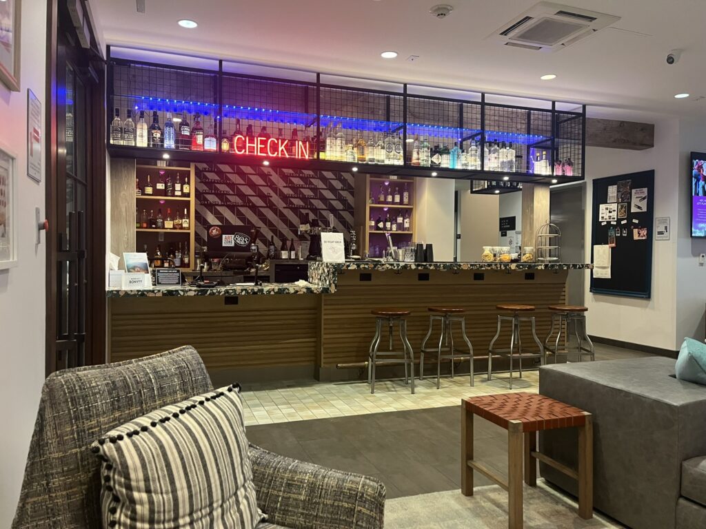 check-in area and bar of the Moxy Hotel Santa Barbara California