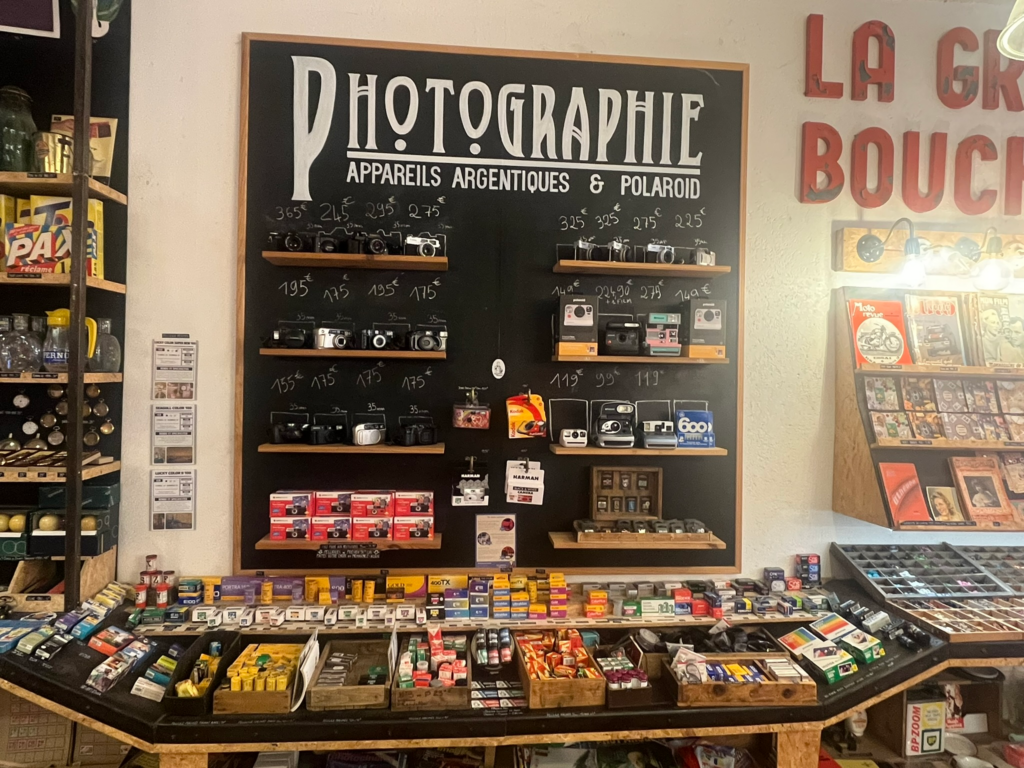 Antique photography supplies at Workshops Marinette Lyon France