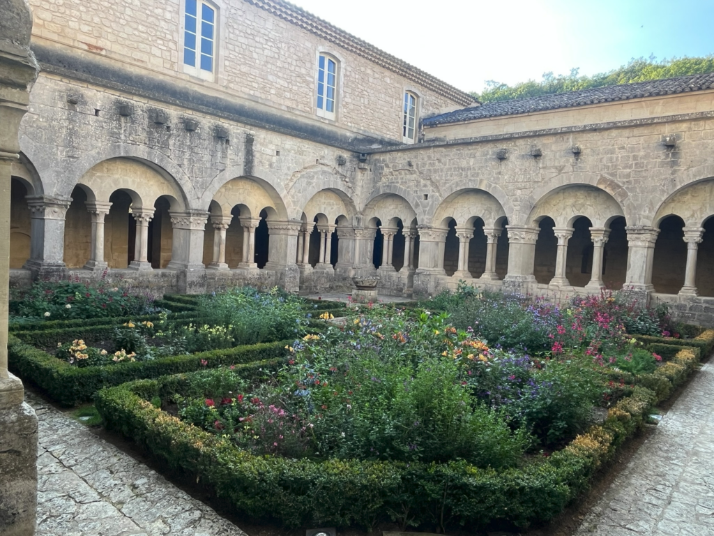Abbaye Notre-Dame de Sénanque near L'Isle-sur-la-Sorgue, France
