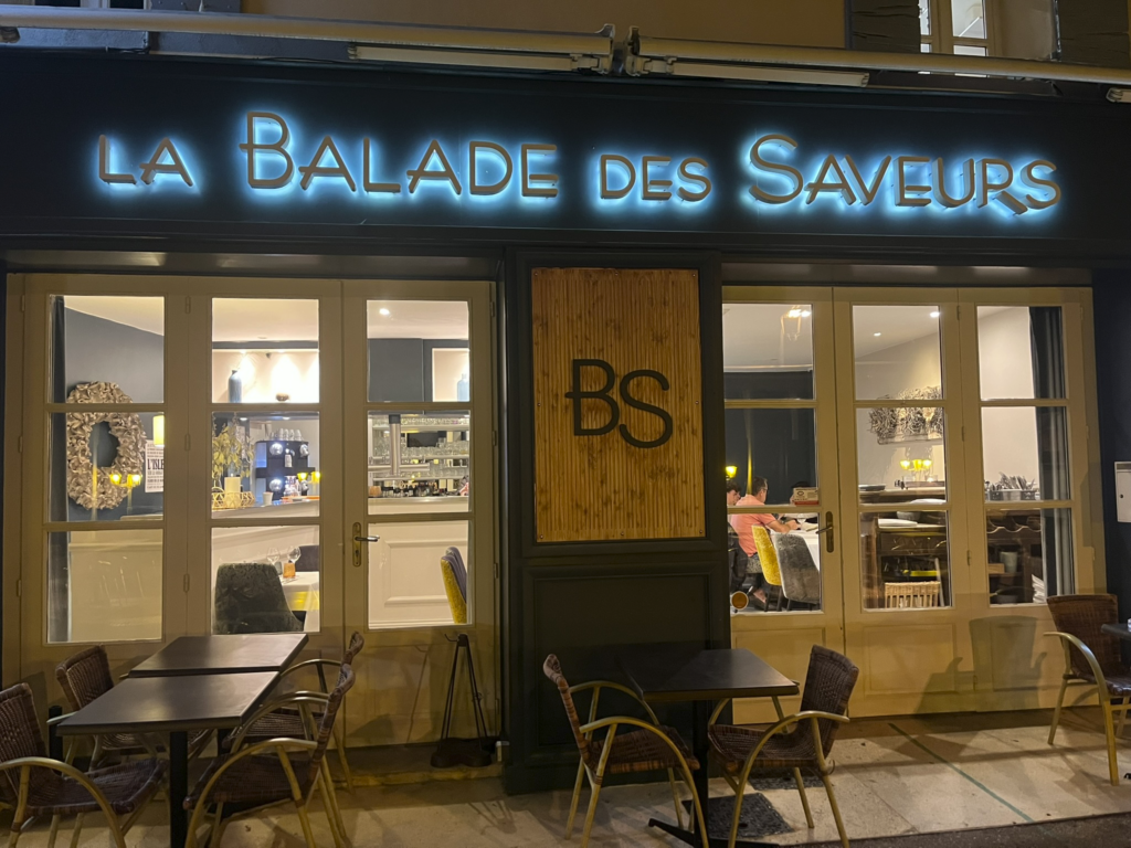 La Balade Des Saveurs restaurant in L'Isle-sur-la-Sorgue, France