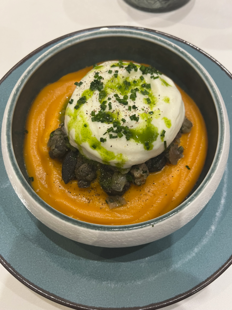 La Balade Des Saveurs restaurant in L'Isle-sur-la-Sorgue, France
