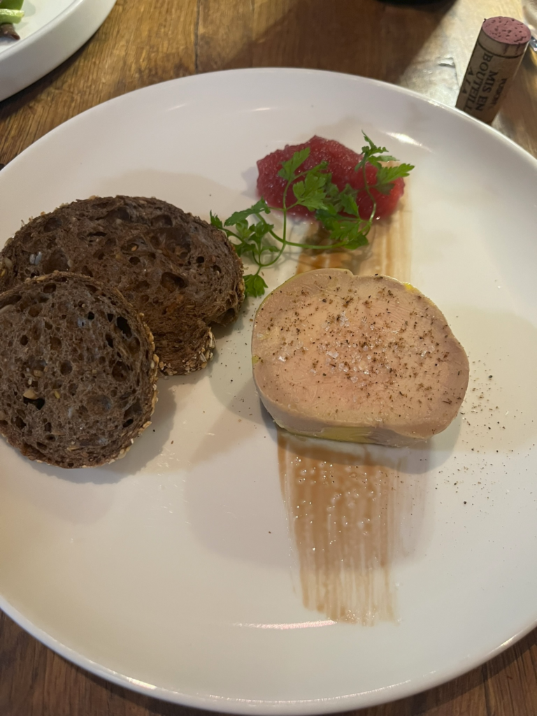 Le Carré d'Herbes restaurant in L'Isle-sur-la-Sorgue, France