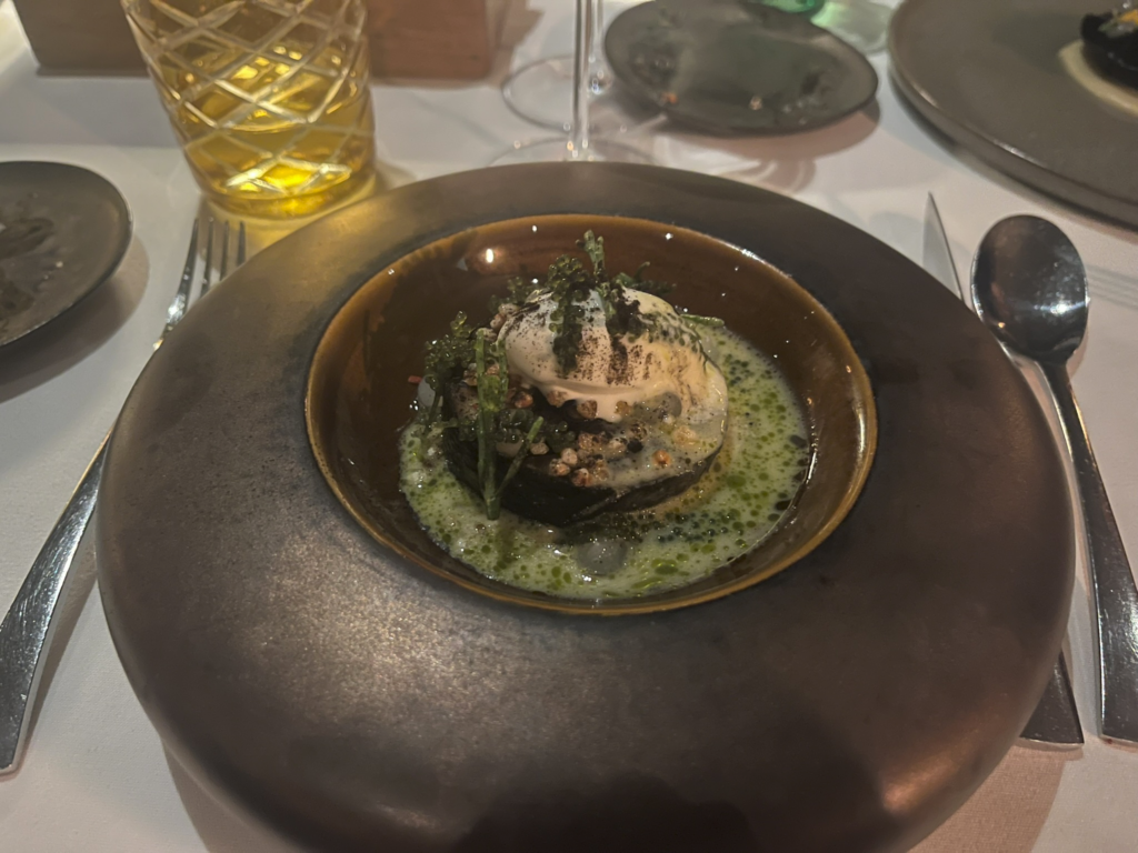Le Vivier Restaurant in L'Isle-sur-la-Sorgue, France