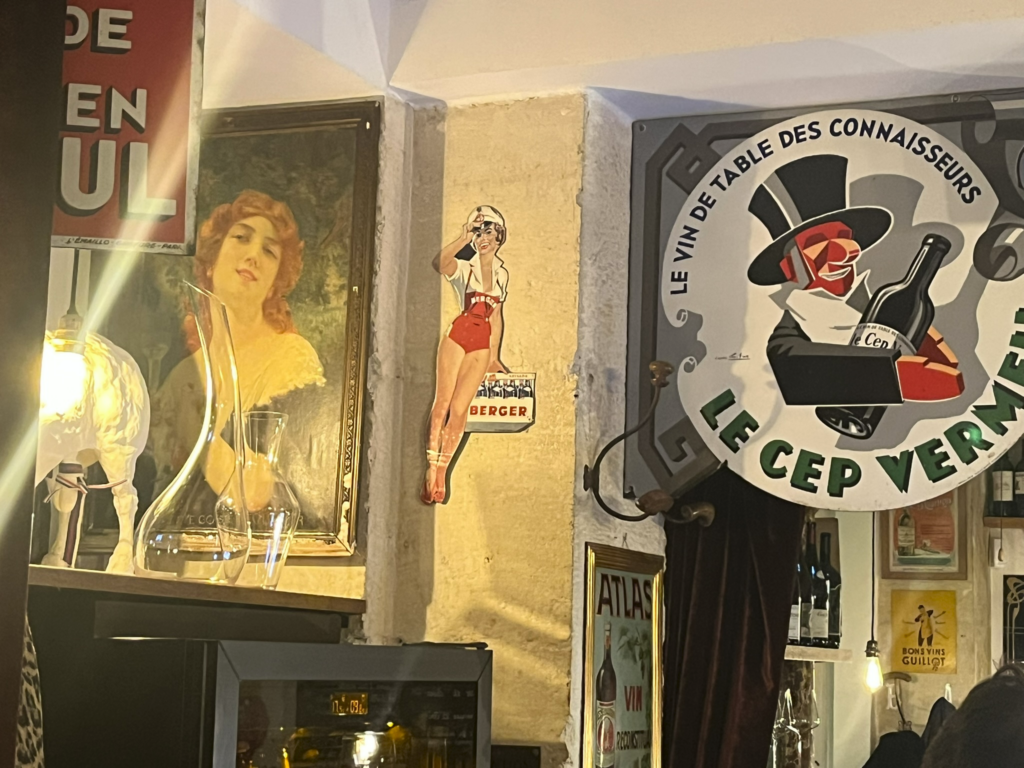 interior scene at Le Bon Georges restaurant Paris France