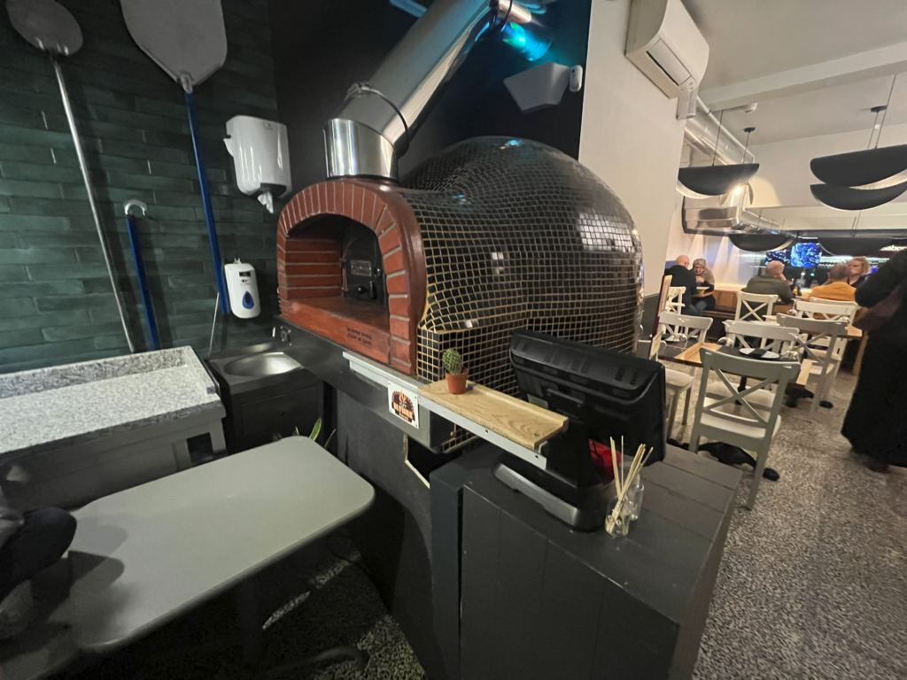 Ponto Com Sabores Restaurant in Lisbon Portugal