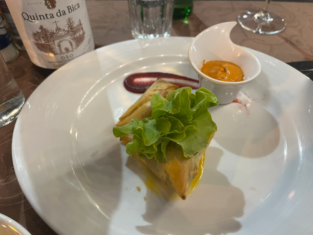 samosas at GALERIA Restaurante, Funchal, Madeira