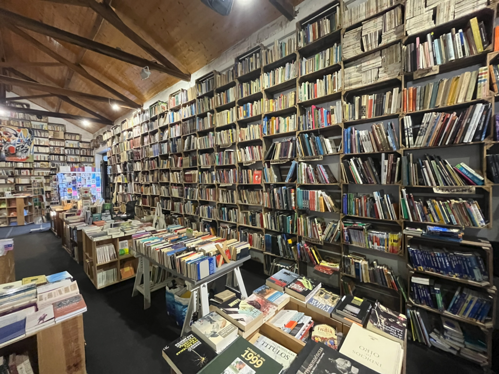 Livraria do Mercado (Bookstore & Greengrocer) in Obidos Portugal